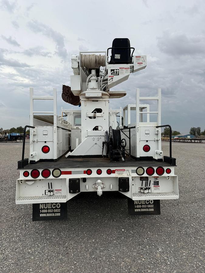 Used 2012 TEREX COMMMANDER C4045 DIGGER DERRICK TRUCK