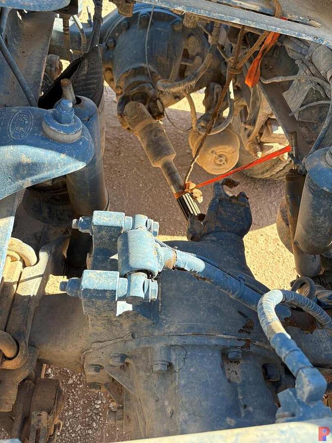 Used 2013 PETERBILT 367 T/A SLEEPER VACUUM TRUCK (INOP)