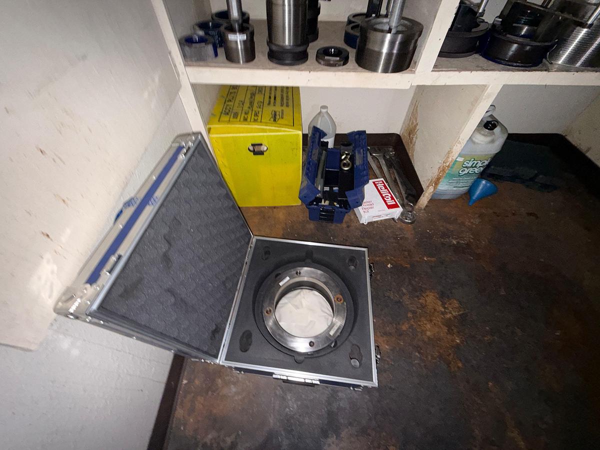 Used LOT W/ CONTENTS OF GAUGE ROOM INCLUDING (50+) (UNUSED) IN-ACT & NON API UP TO 11” THREAD GAUGE & METAL LOCKERS