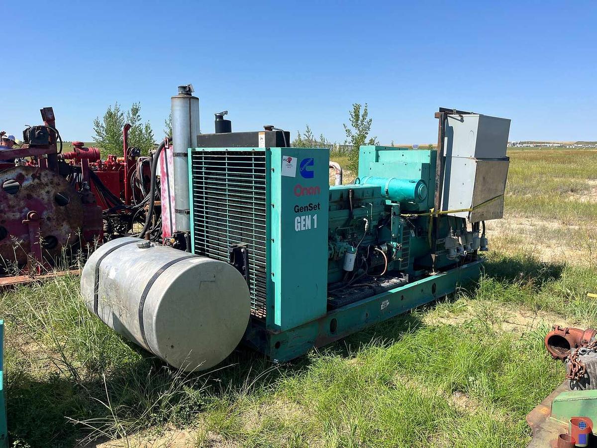 Used CUMMINS ONAN 230DFAB 230-KW DIESEL GENERATOR SET