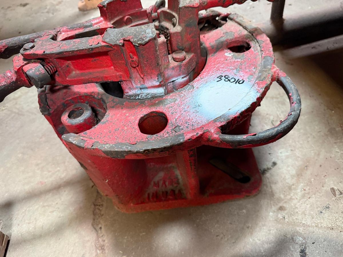 Used BAASH BOWL & 3-SECTION SLIP DRESSED F/ 3”