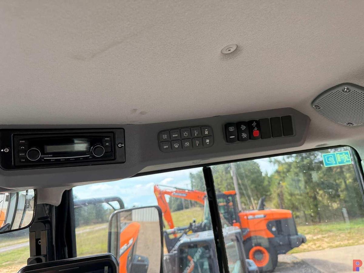 Used (NEW) 2024 DEVELON DL250-7 WHEEL LOADER **3 YEAR 5000 HOUR FULL WARRANTY**