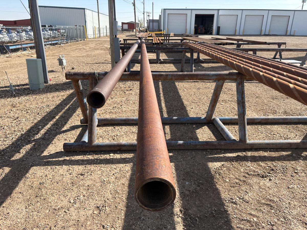 Used 5-5/8”OD X 2-3/8”ID X 31.80’L SLICK DRILL COLLAR W/ 3-1/2IF CONNECTIONS