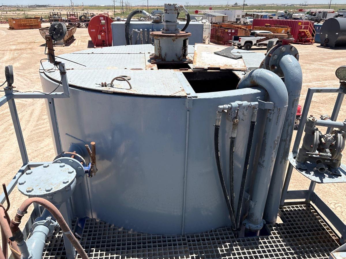 Used Serva t/a cement batch mixing trailer