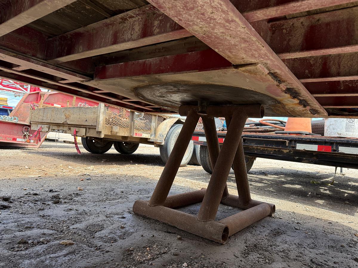 Used 2011 VIKING 42’ X 102” T/A  OILFIELD FLOAT FLATBED TRAILER