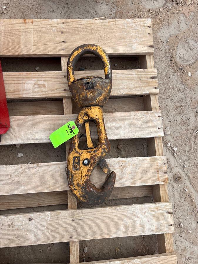 Used 40-ton rod hook