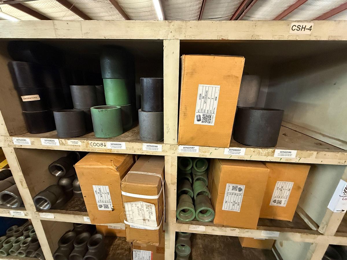 Used SECTION OF (100+) MOSTLY 1/8” THRU 3” 2K WP HEAVY WALL PIPE FITTINGS