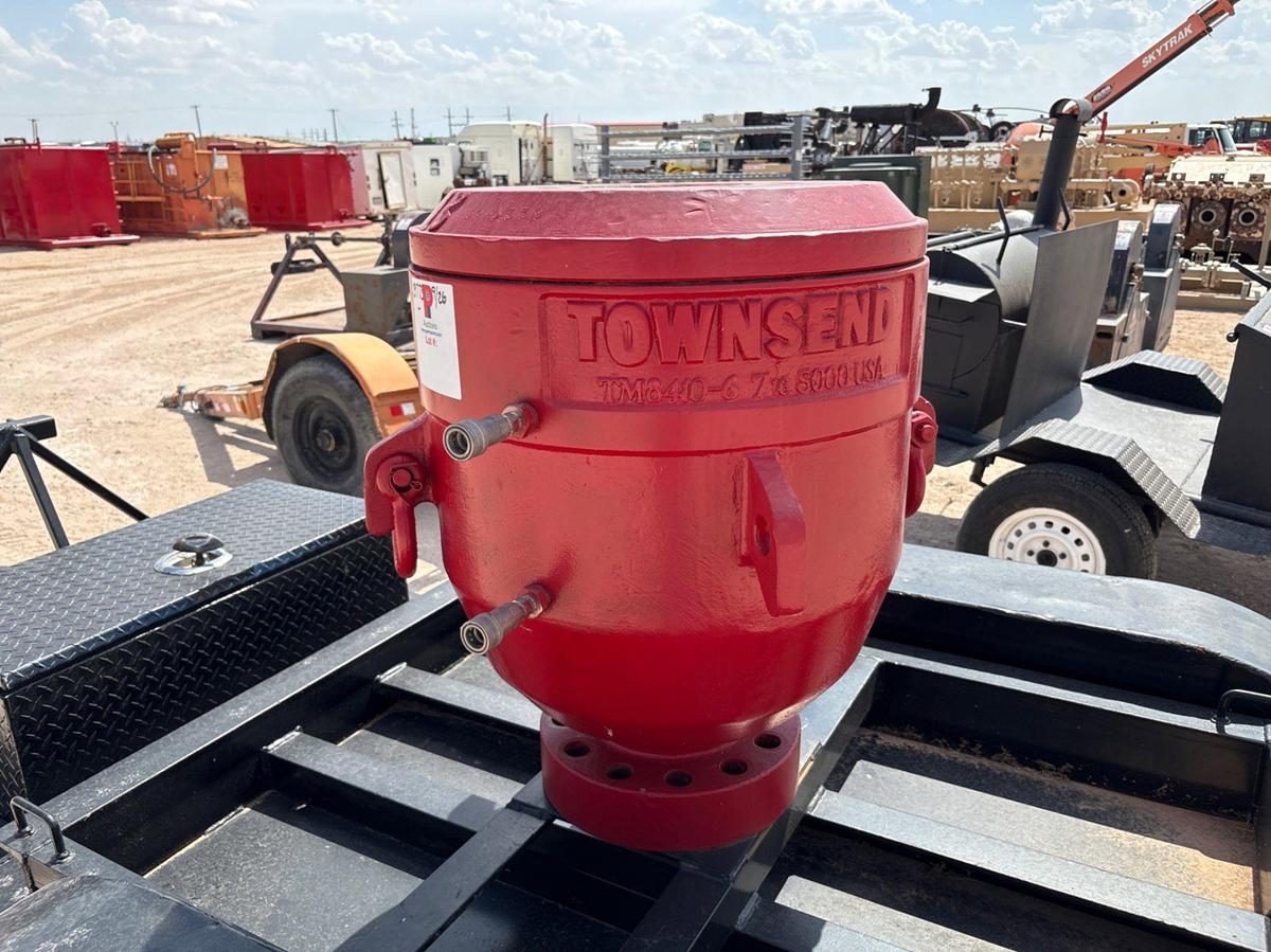 Used Townsend TM8410 7-1/16” 5K annular BOP With Trailer