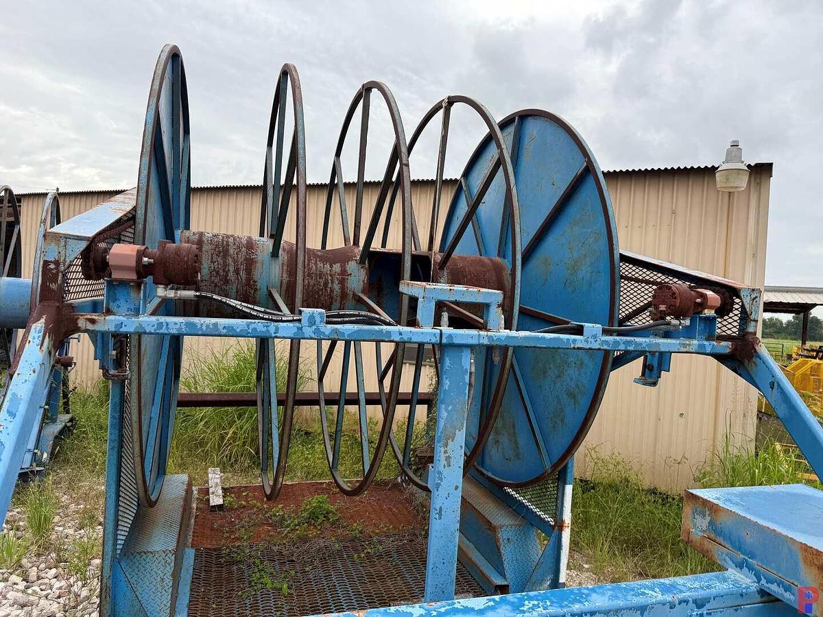 Used 2015 UNITED TRAILER 22’ X 102” T/A GOOSENECK HYDRAULIC REEL TRAILER