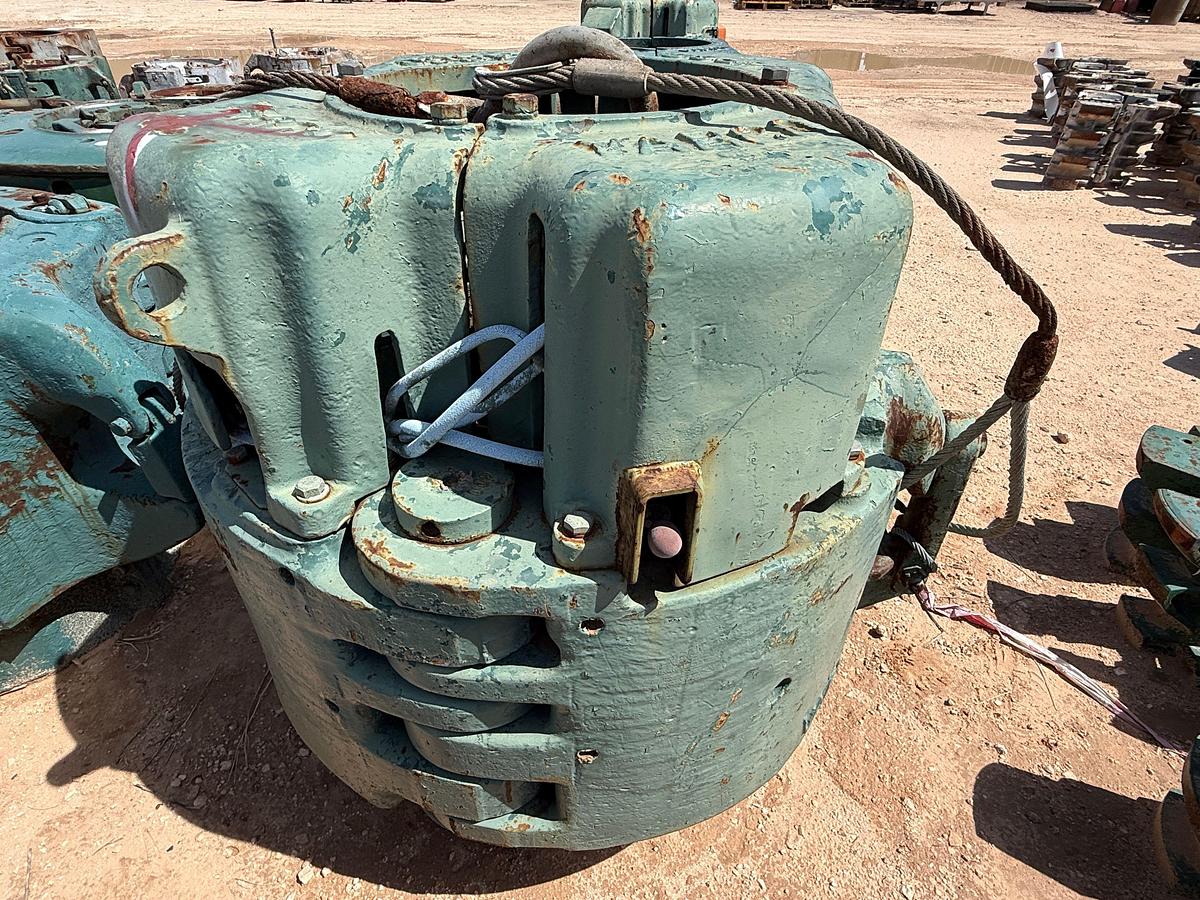 Used LOT W/ (2) VARCO 350-TON & (1) 500-TON SLIP TYPE SPIDER CASING ELEVATORS