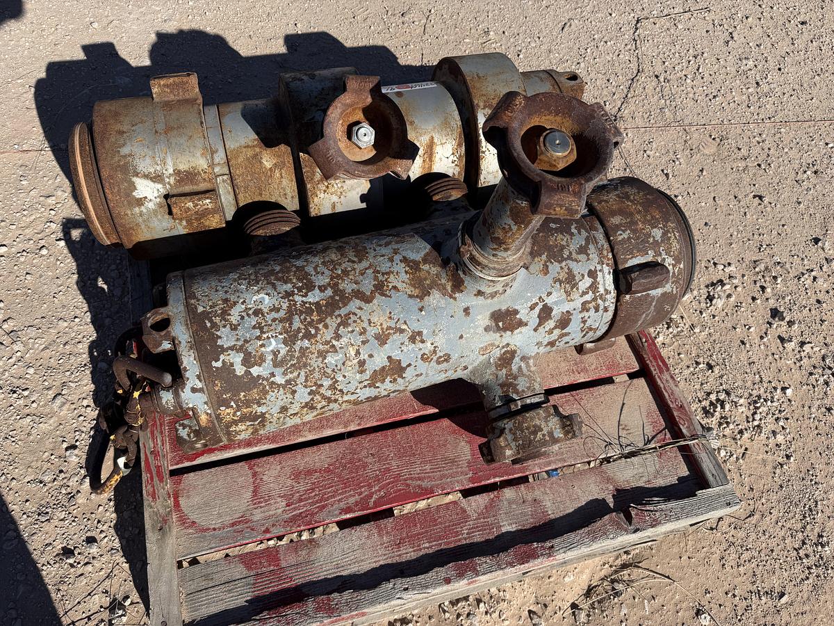 Used (2) MULTI-SIZE SINGLE PLUG CEMENT HEADS