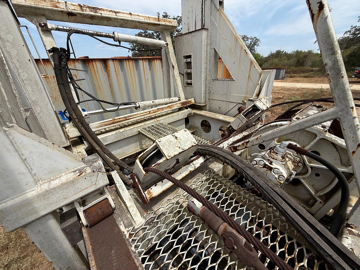 Used 2003 HYDRA RIG MOD:CE027556 4-AXLE COILED TUBING TRAILER