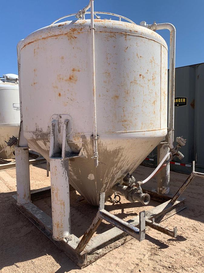 Used 10’ W x 9’ L x 11’ T Skidded Dry Bulk Storage Tank