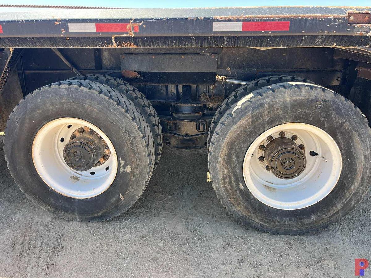 Used 2001 KENWORTH C500 TANDEM STEER HYD. WINCH TRUCK