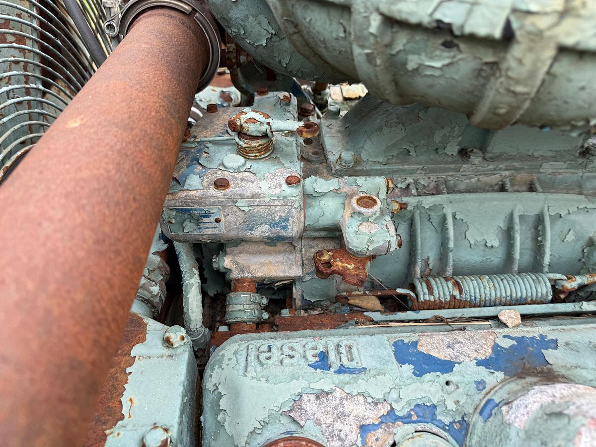 Used DETROIT 6V92T ENGINE W/ TWIN DISC F-10017-TC1 TORQUE CONVERTER & RADIATOR, SKIDDED