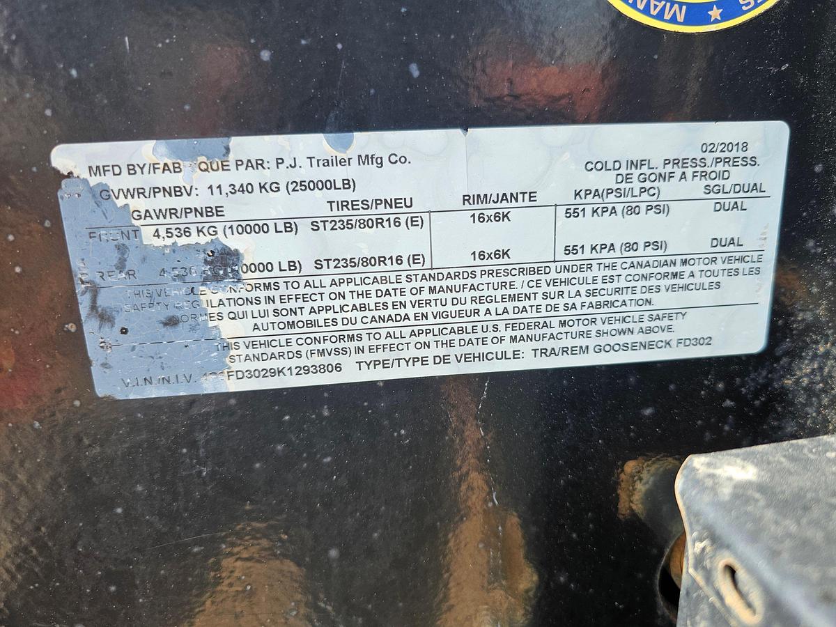 Used 2019 PJ 30’ X 102” T/A GOOSENECK TRAILER