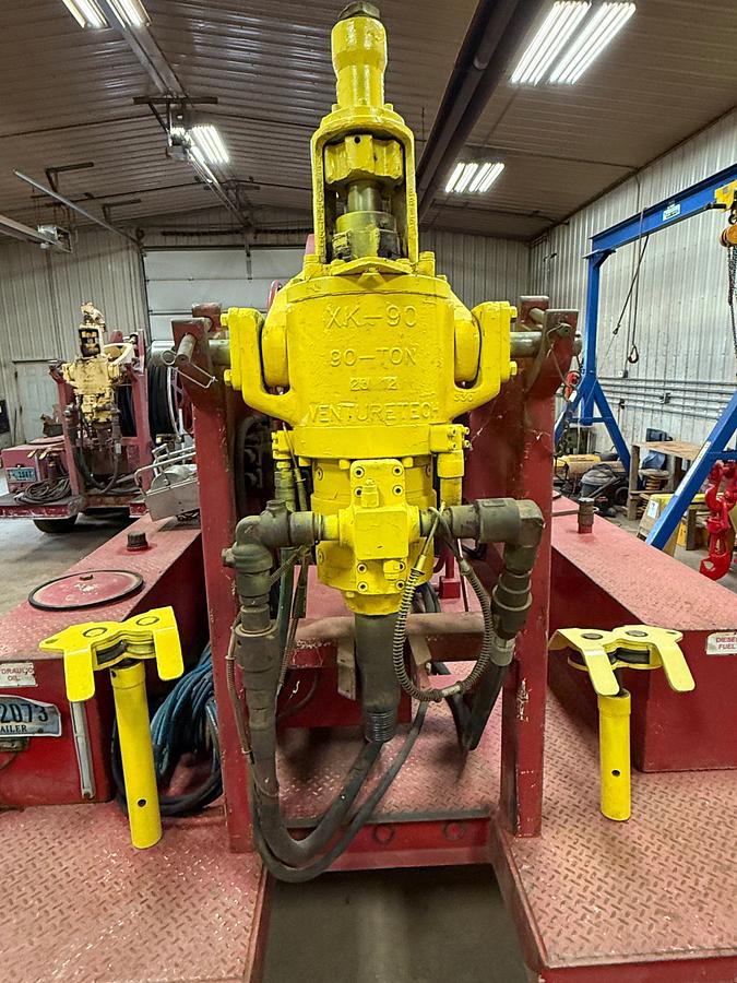 Used 2012 VENTURETECH XK-90 POWER SWIVEL MTD ON GOOSENECK T/A TRAILER
