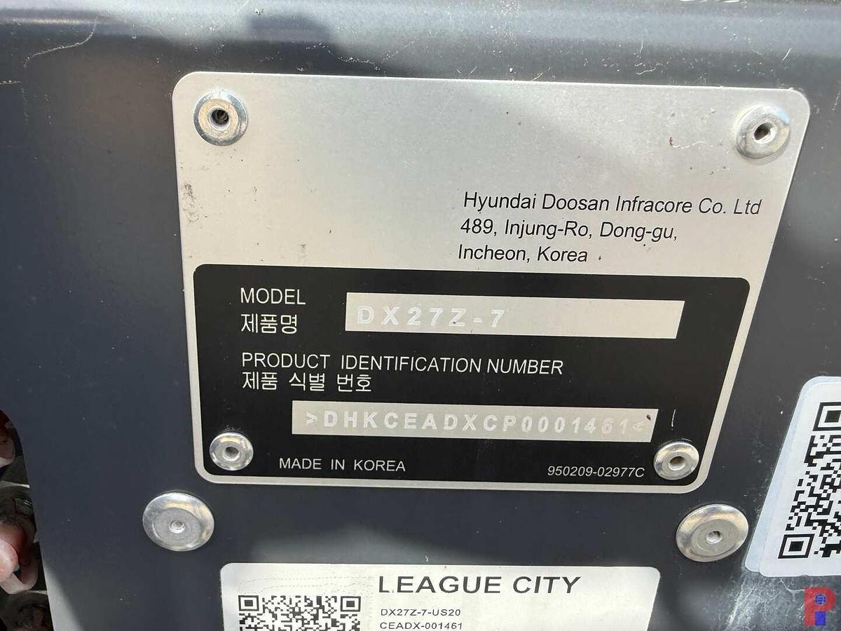 Used (NEW) DEVELON DX27Z-7 COMPACT MINI EXCAVATOR