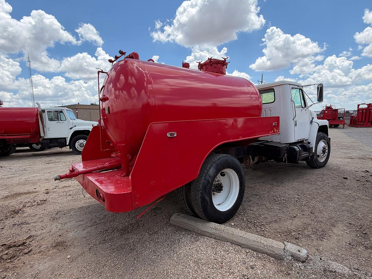 Used 1987 INTERNATIONAL 1954 S/A DAYCAB VACUUM TRUCK