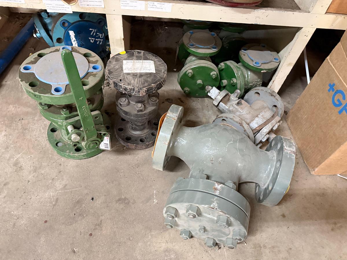 Used SECTION OF MOSTLY HEAVY WALL PVC COUPLINGS, EL’S, SOME STEEL & VICTAULIC TYPE, & (8) FLANGED BALL VALVES & RELATED