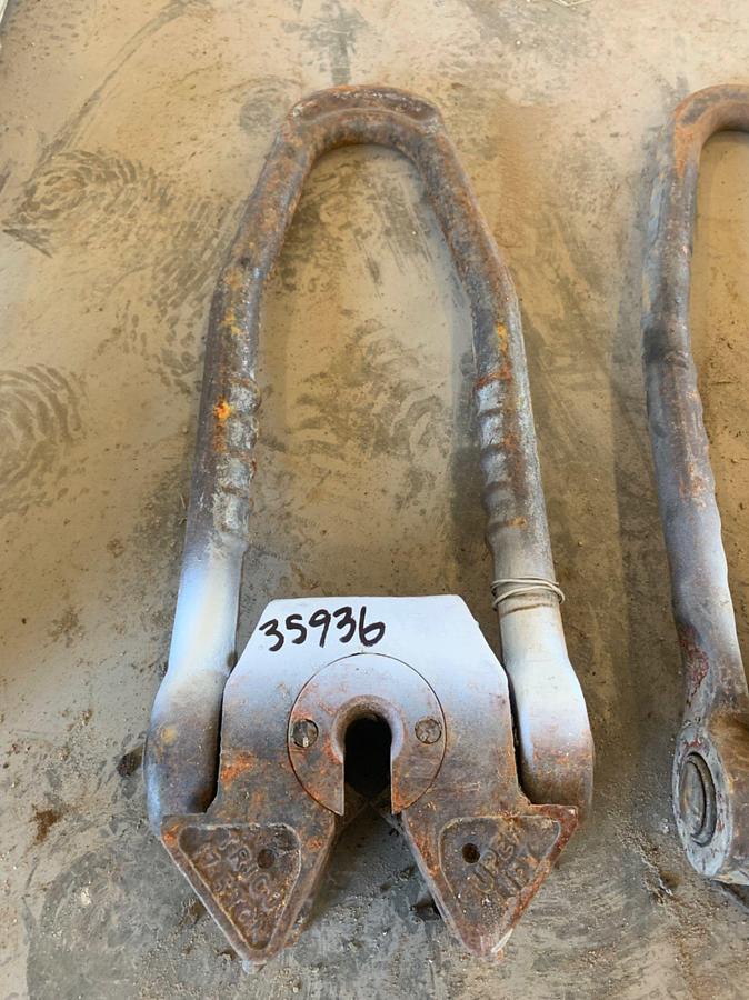 Used (2) TRICO Plate Type 17.5 Ton, and Crown Plate Type 25 Ton Rod Elevators