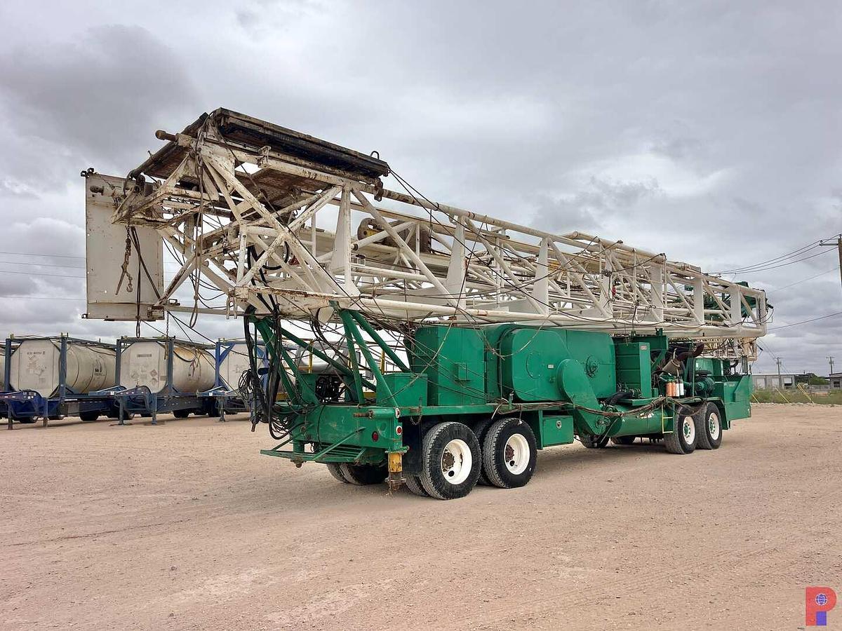 Used FRANKS 1287/160 BACK IN WELL SERVICE RIG MTD ON 4-AXLE CARRIER