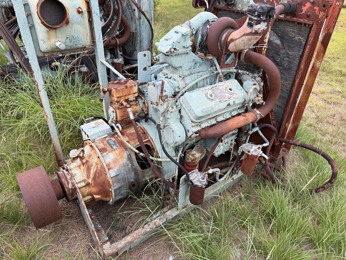 Used DETROIT 6V92T DIESEL ENGINE W/ TWIN DISC F-10017-TC-1 TORQUE CONVERTER & RADIATOR, SKIDDED