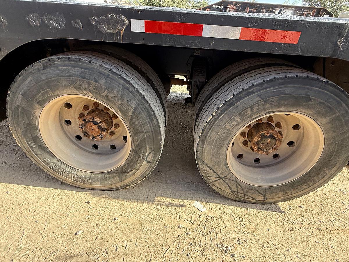 Used 2009 PETERBILT 367 T/A 65K LBS WINCH TRUCK