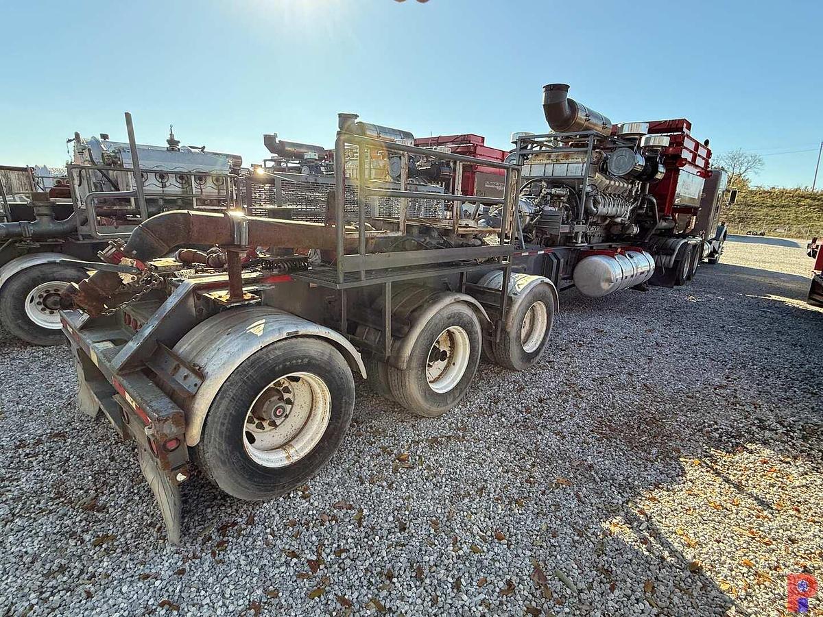 Used 2012 UE MANUFACTURING 2250 HP QUINTUPLEX 3-AXLE FRAC PUMP TRAILER