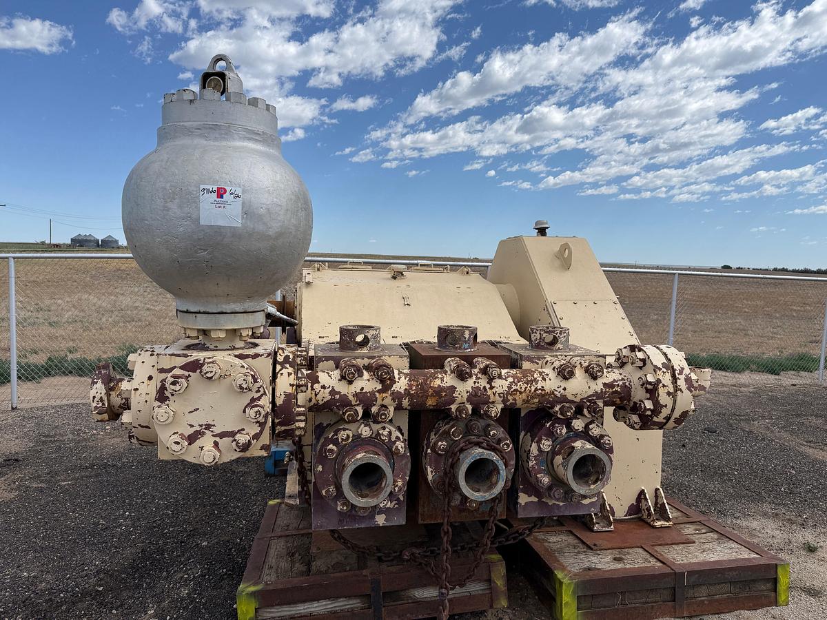 Used 2012 RS-F1000 TRIPLEX MUD PUMP
