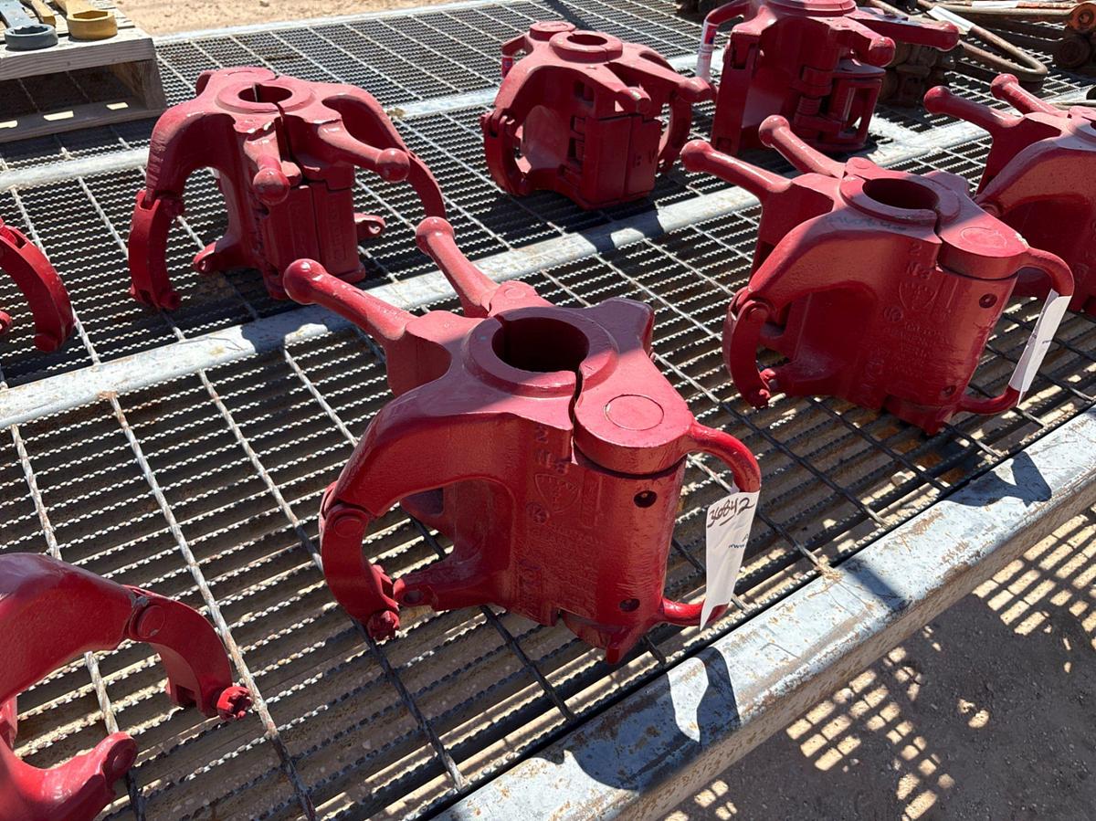 Used Titan tools 2-7/8” 100 ton tubing elevator