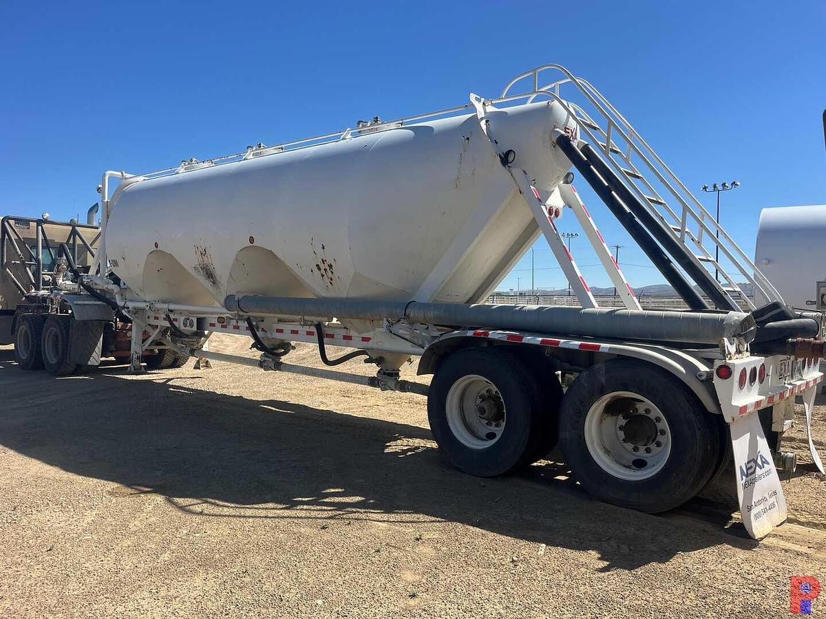 Used 2015 EXA INDUSTRIAL T/A STEEL PNEUMATIC TRAILER