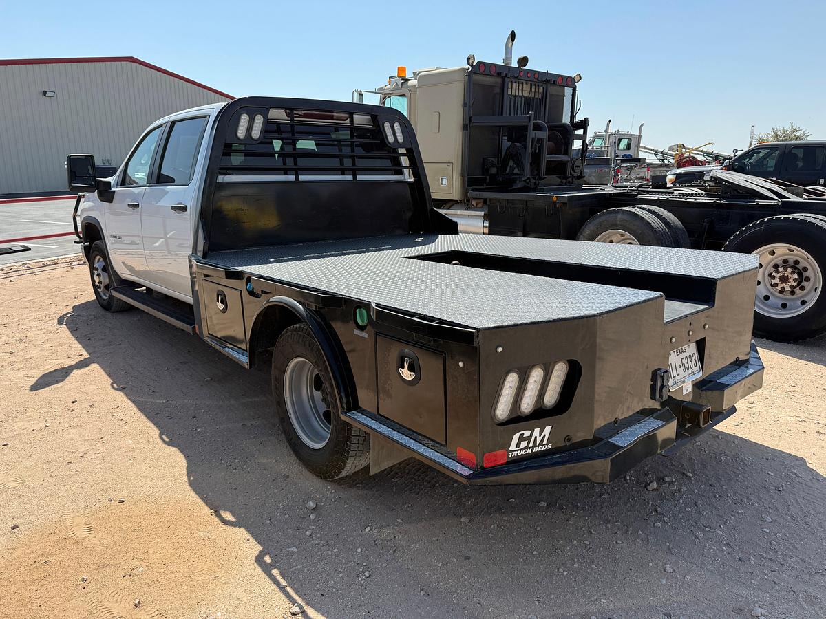 Used 2020 CHEVROLET SILVERADO 3500HD CREW CAB FLATBED TRUCK, 4X4
