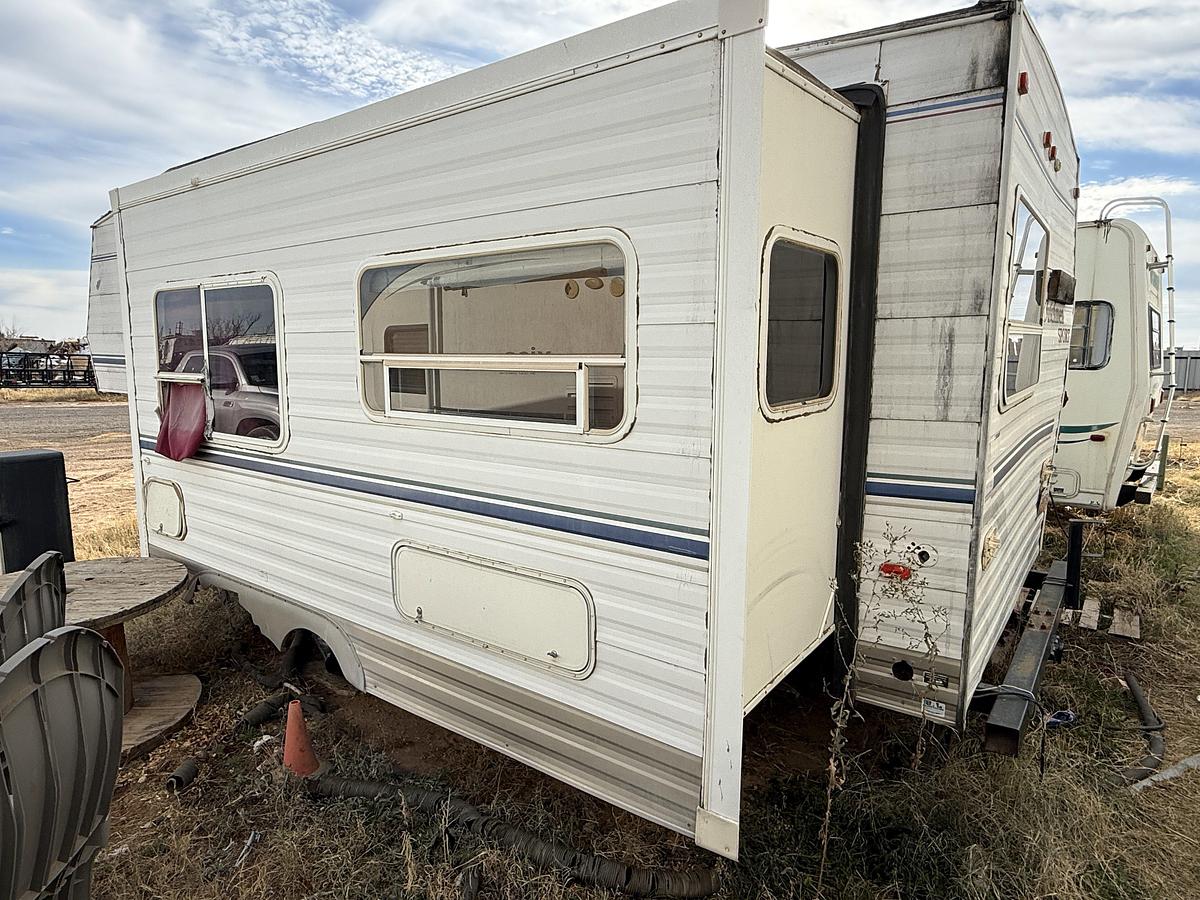 Used 2003 DUTCHMEN 25’ SPORT T/A FIFTH WHEEL PULL CAMPER TRAILER