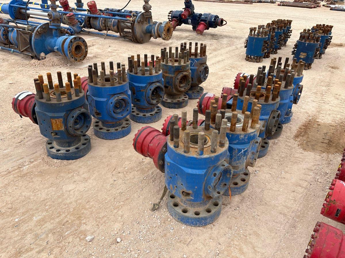 Used (10x$) 5” 15k hydraulic ball valves