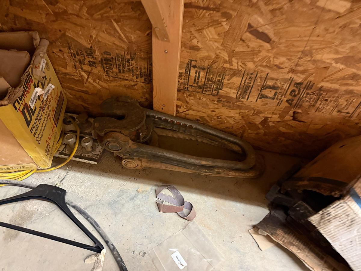 Used PARTS ROOM W/ CONTENTS OF, ROD ELEVATORS, SNATCH BLOCK, HYD VALVE BANK, (8) SHARK TOOTH BITS, JASK STANDS, FUEL PUMP, & RELATED