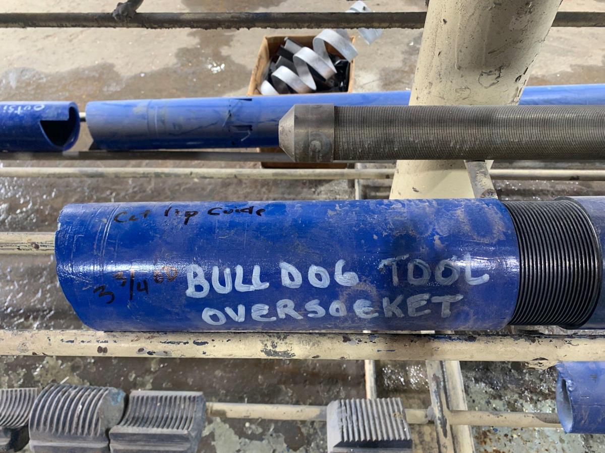 Used Complete Bulldog Oversocket 2 3/8” Top Sub w/ 3 3/4” OD Cut Lip Guide