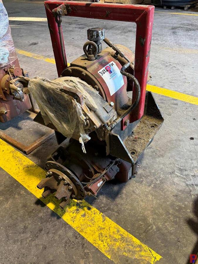 Used UNUSED FABCO MODEL PTO-18 GEAR BOX TRANSFER CASE
