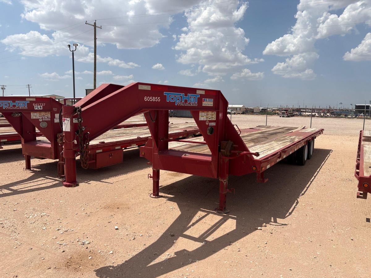 Used 2015 TOP HAT TRAILERS 30’ X 102” T/A GOOSENECK TRAILER