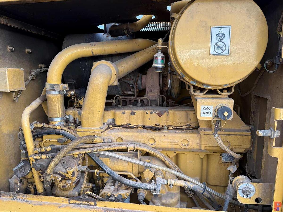 Used 1995 CATERPILLAR 160H MOTOR GRADER