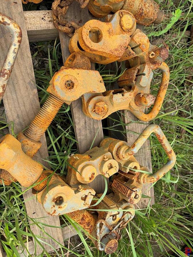 Used (10 X $) (6) AOT TYPE SAFETY CLAMPS & (4) 3-SEGMENT SLIPS W/ INSERTS