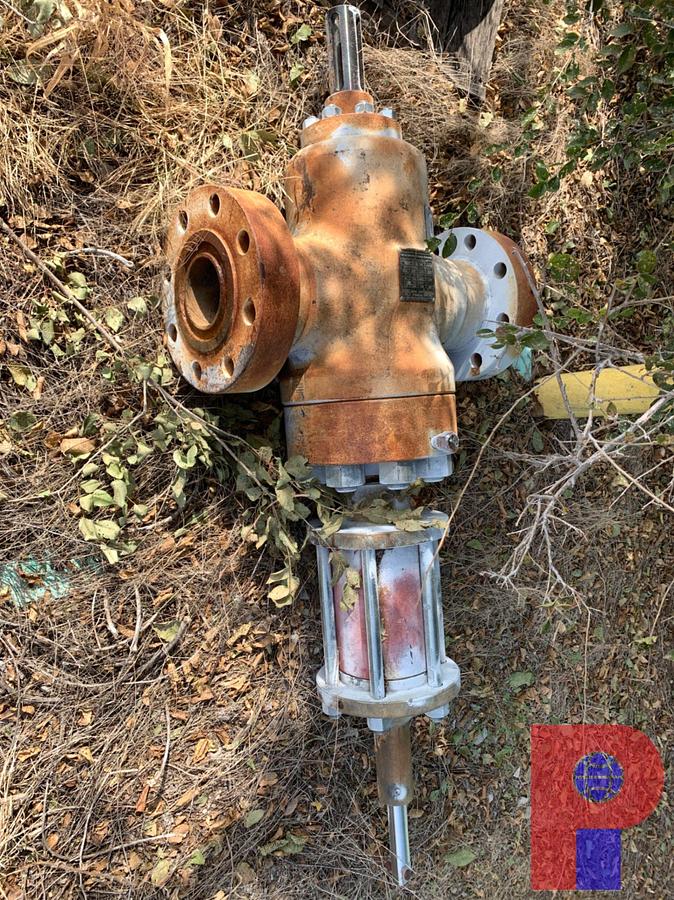 Used ASSORTMENT OF HIGH PRESSURE VALVES AND RELATED