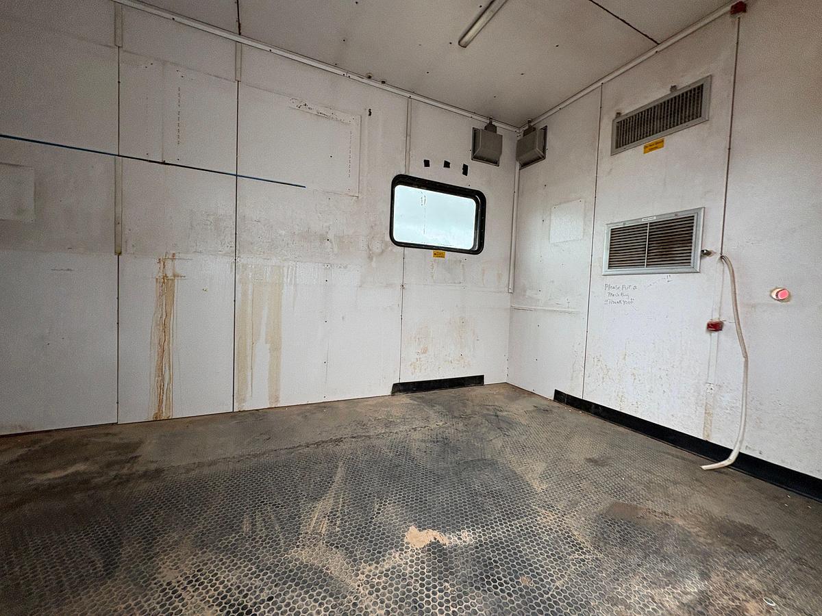 Used 2015 AMERITRAIL 40’ X 100” T/A GOOSENECK TRAILER