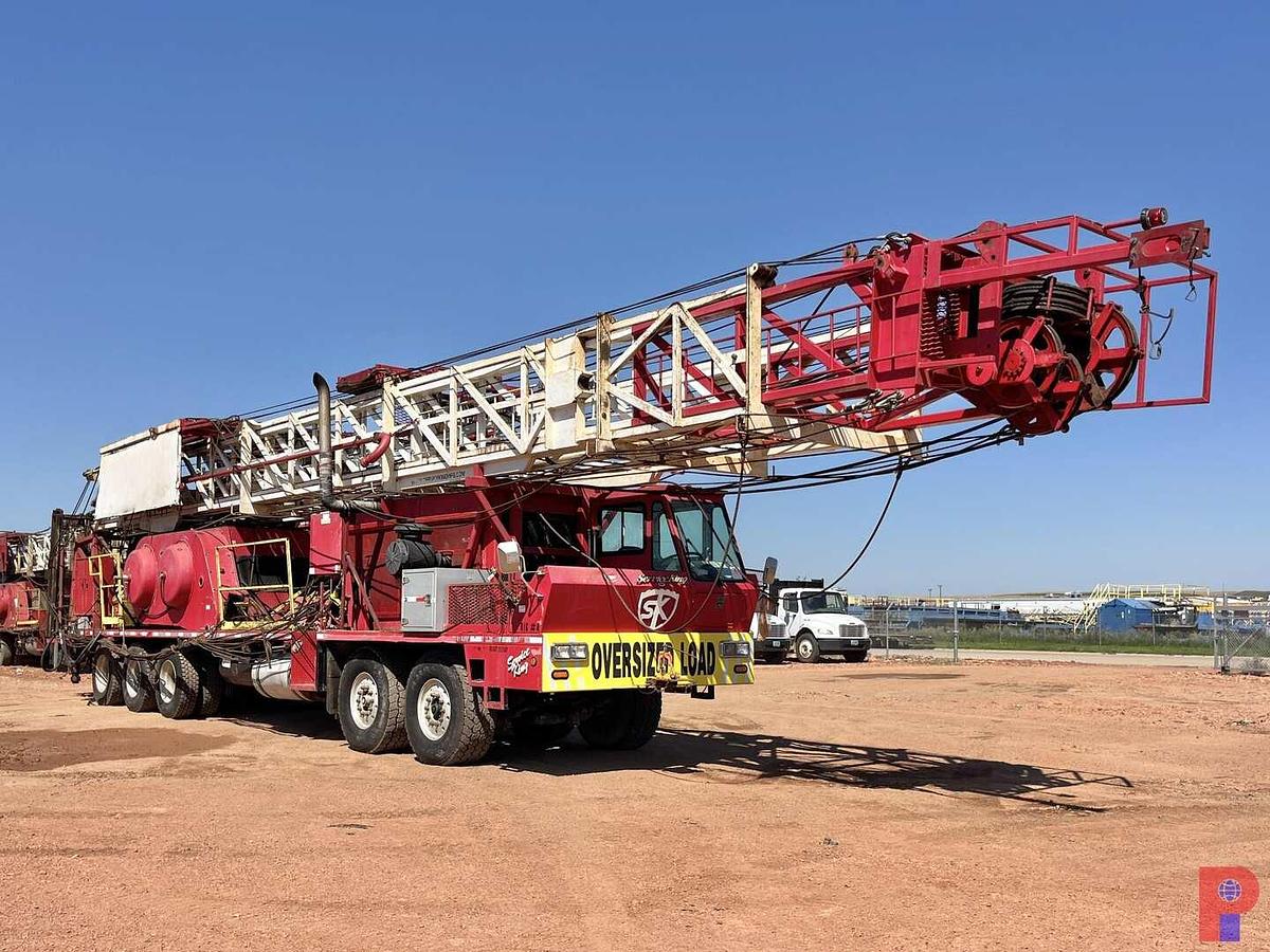 Used 2014 SERVICE KING 575 DD 104’-250K 5-AXLE WELL SERVICE WORKOVER RIG