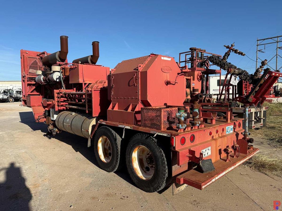 Used GEOQUIP 2,000 HP TRIPLEX FRAC PUMP P/B DETROIT 16V149TTIA ON T/A TRAILER