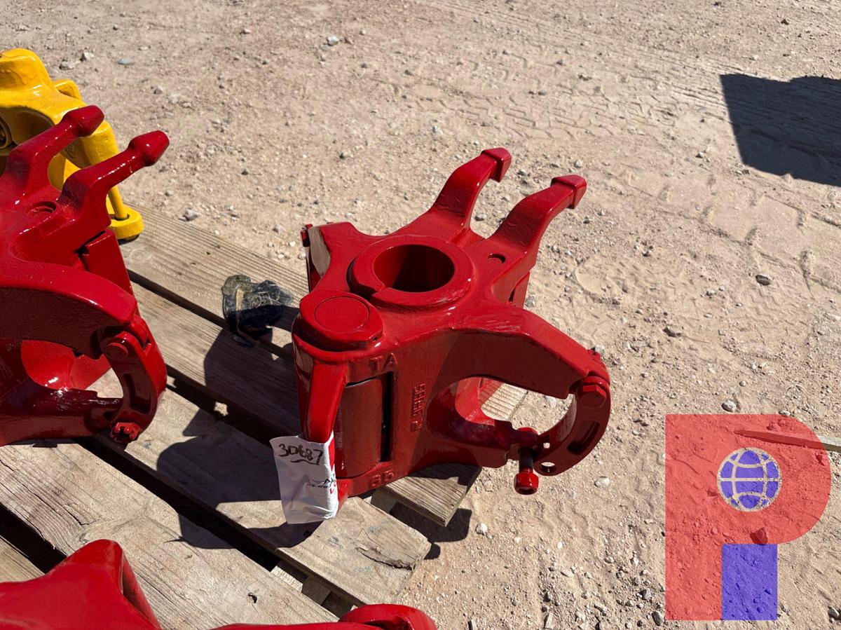 Used OIL COUNTRY 2-7/8” 65-TON TUBING ELEVATOR