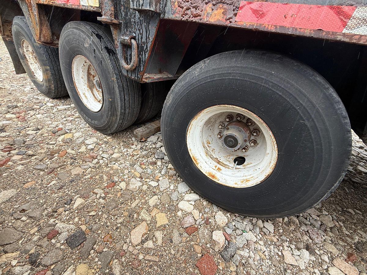 Used 1981 LUFKIN  34' X 96" 3-AXLE NARROW NECK LOWBOY TRAILER