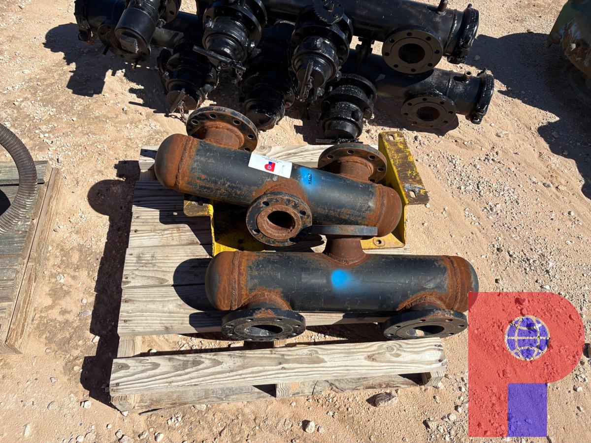 Used PINNACLE 250 SERIES 5X6X11 CENT PUMP W/ 4-STATION INTAKE & DISCHARGE MANIFOLDS