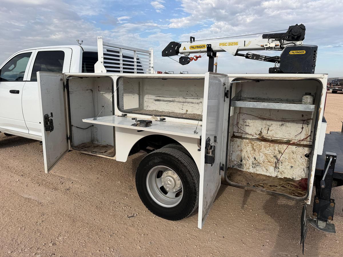 Used 2024 RAM 3500 CREW CAB MECHANICS TRUCK. 4X4