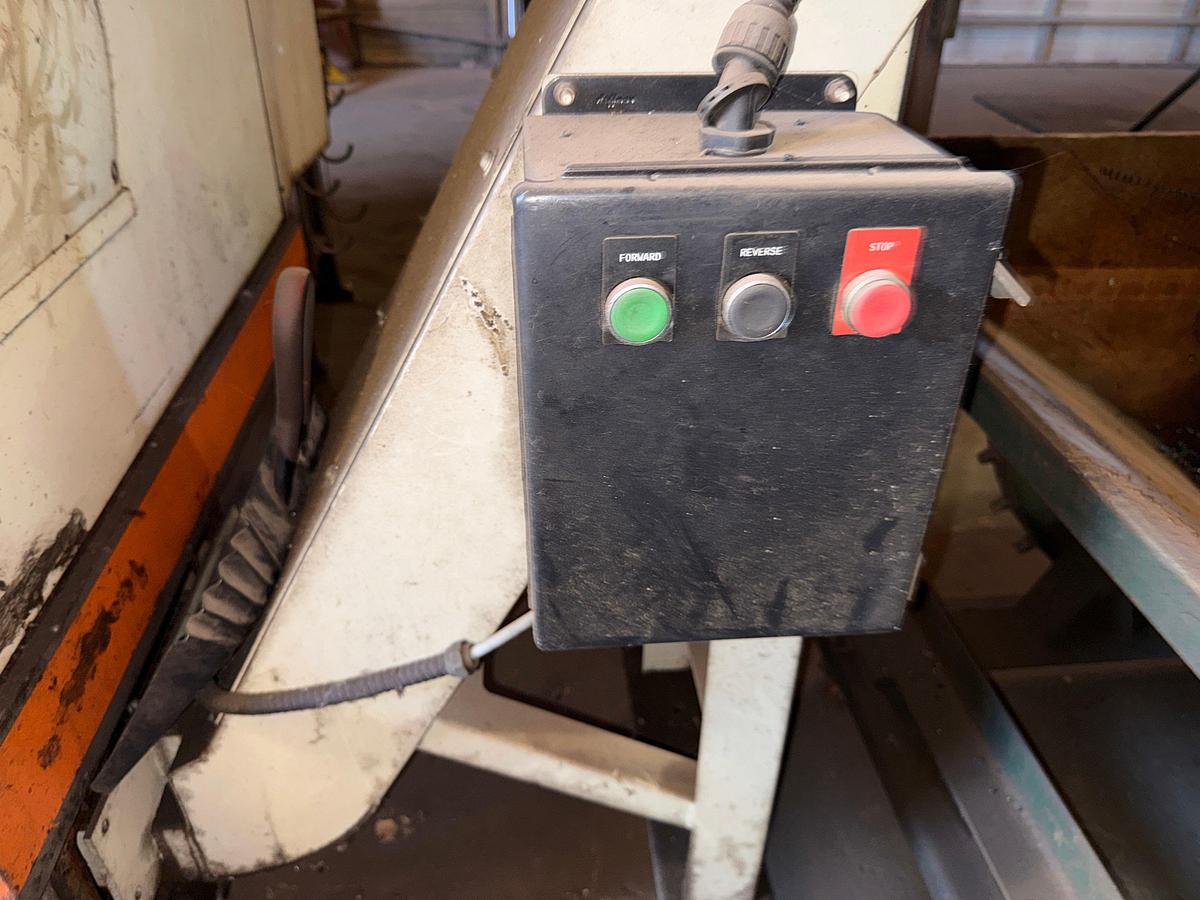 Used DAINICHI MODEL F 35x1250 HORIZONTAL CNC LATHE